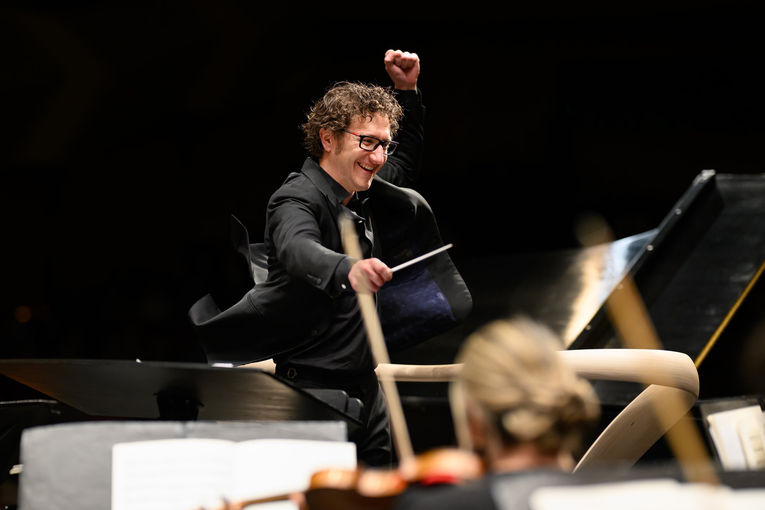 Teddy Abrams photo by o’neil arnold